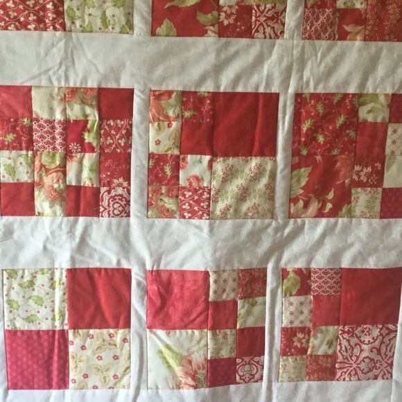 Handmade Quilt   - Picture 1 of 11